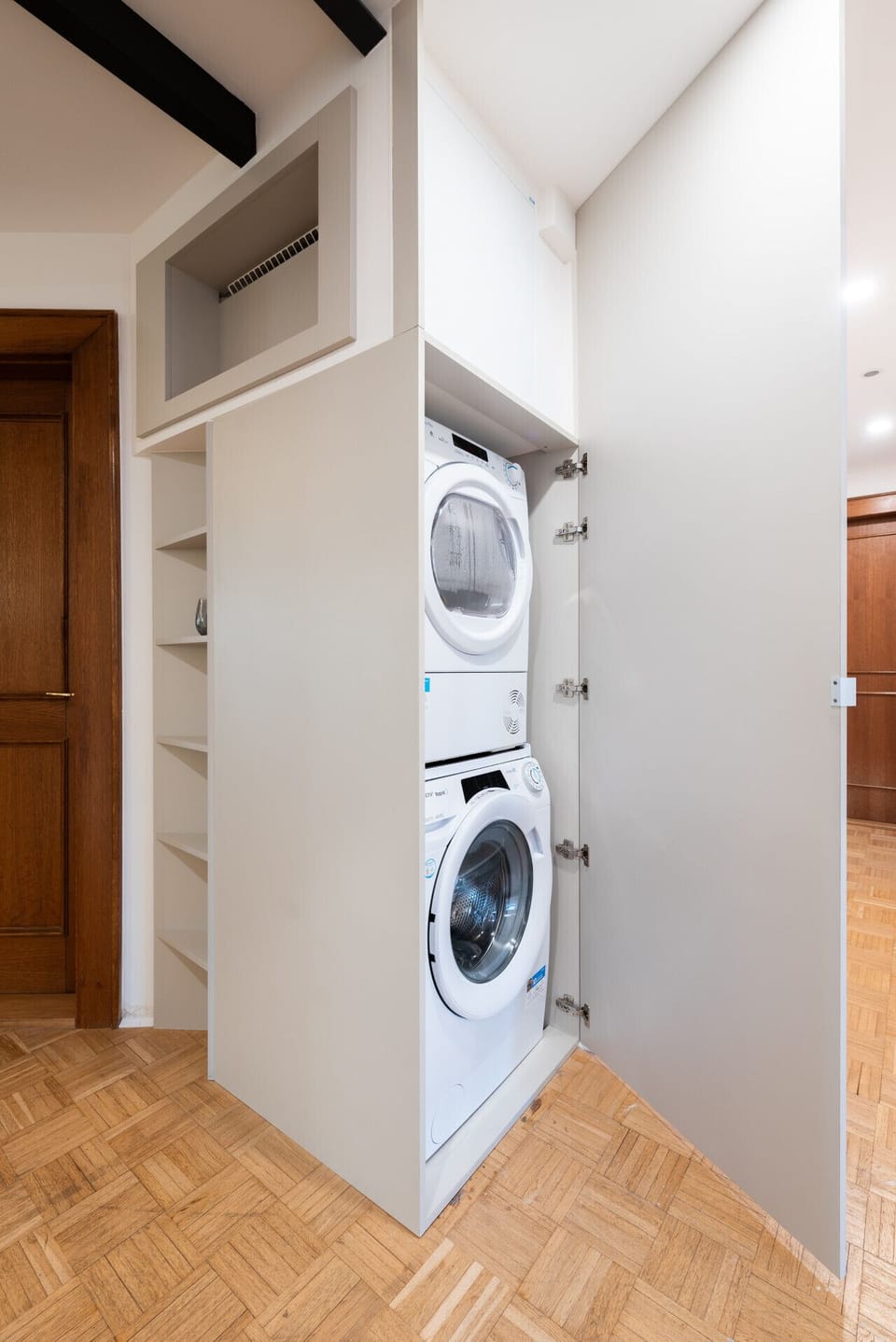 Washing machine and dryer