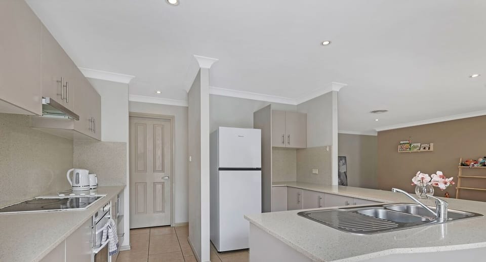 Functional kitchen for light cooking