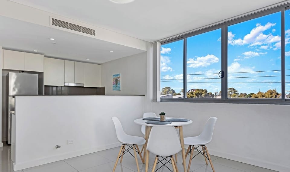 Table and chairs provided for easy meals