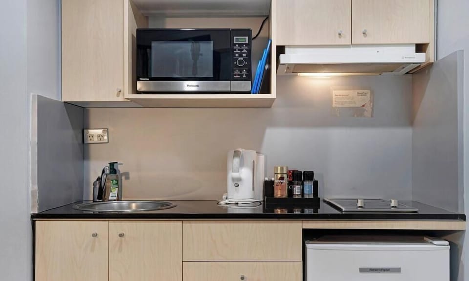 Functional kitchen for light cooking