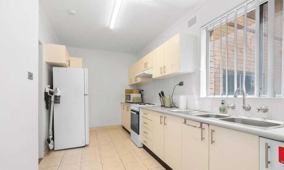 Clean and functional kitchen for light cooking