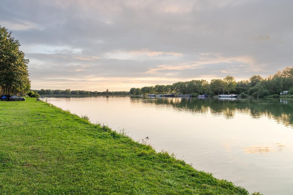 Surroundings [summer] (1-5 km)