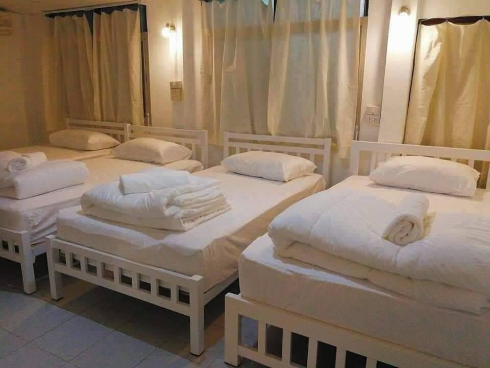 Family Room | Free WiFi
