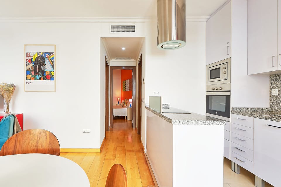 Comfort Apartment | Private kitchen | Electric kettle, toaster, highchair