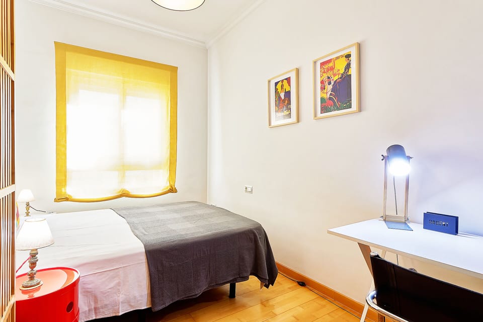 Comfort Apartment | 2 bedrooms, iron/ironing board, free WiFi