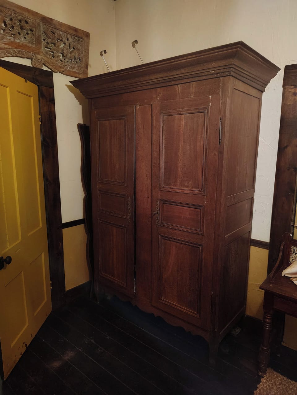 Family Suite, Courtyard View | Blackout drapes, iron/ironing board, WiFi (free)