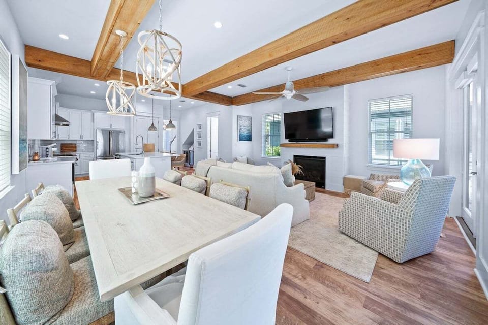 Soft finishes, golden tones, and thoughtful design.