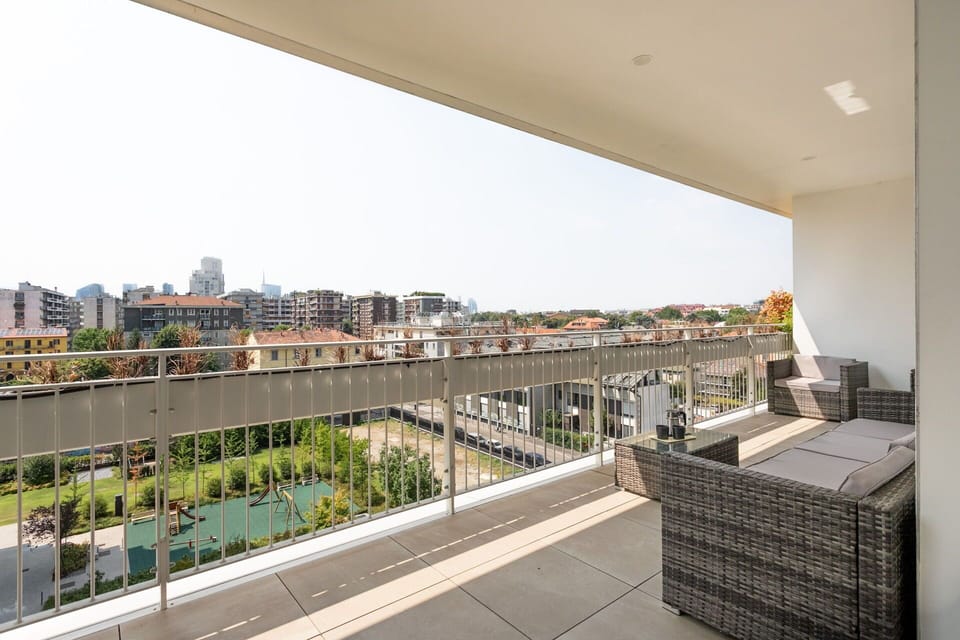 Balcony / Terrace / Patio, Scenic View, Summer