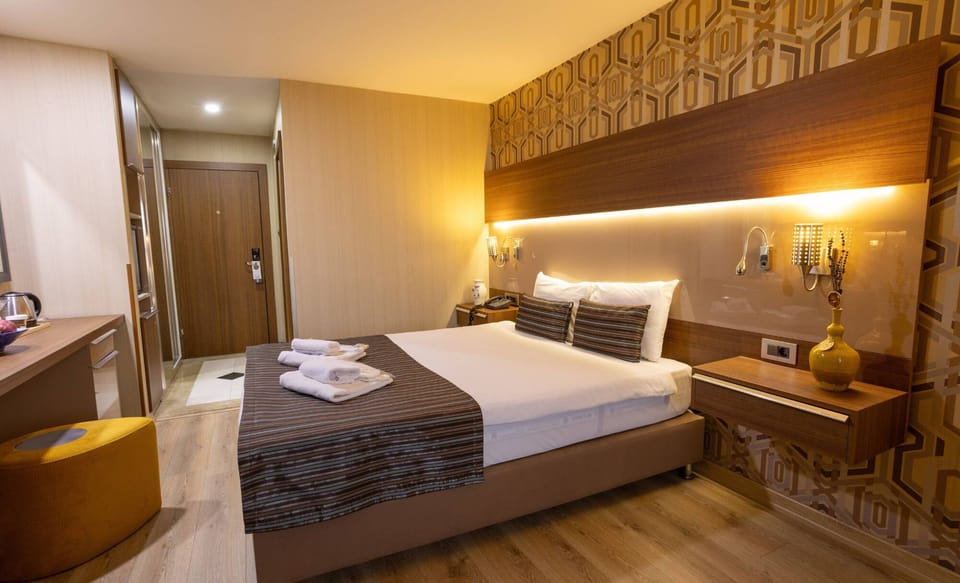 Standard Double Room Single Use, City View | In-room safe, free WiFi