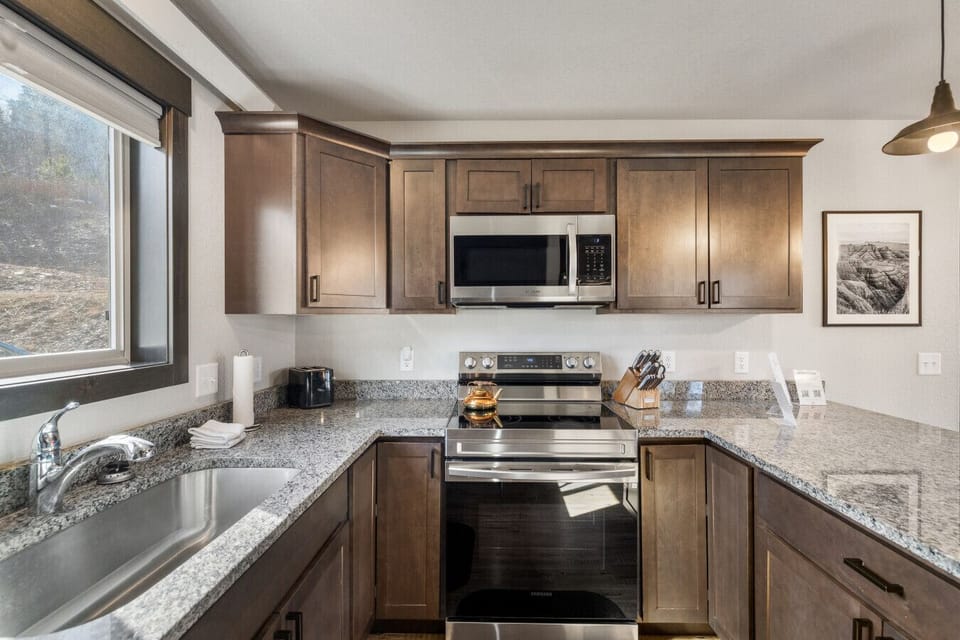 Our kitchen features a complete kitchen equipped with everything you need for a comfortable stay.