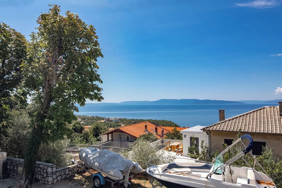 Family House, 2 Bedrooms, Microwave, Mountainside (Holiday Home Sole) | View from property
