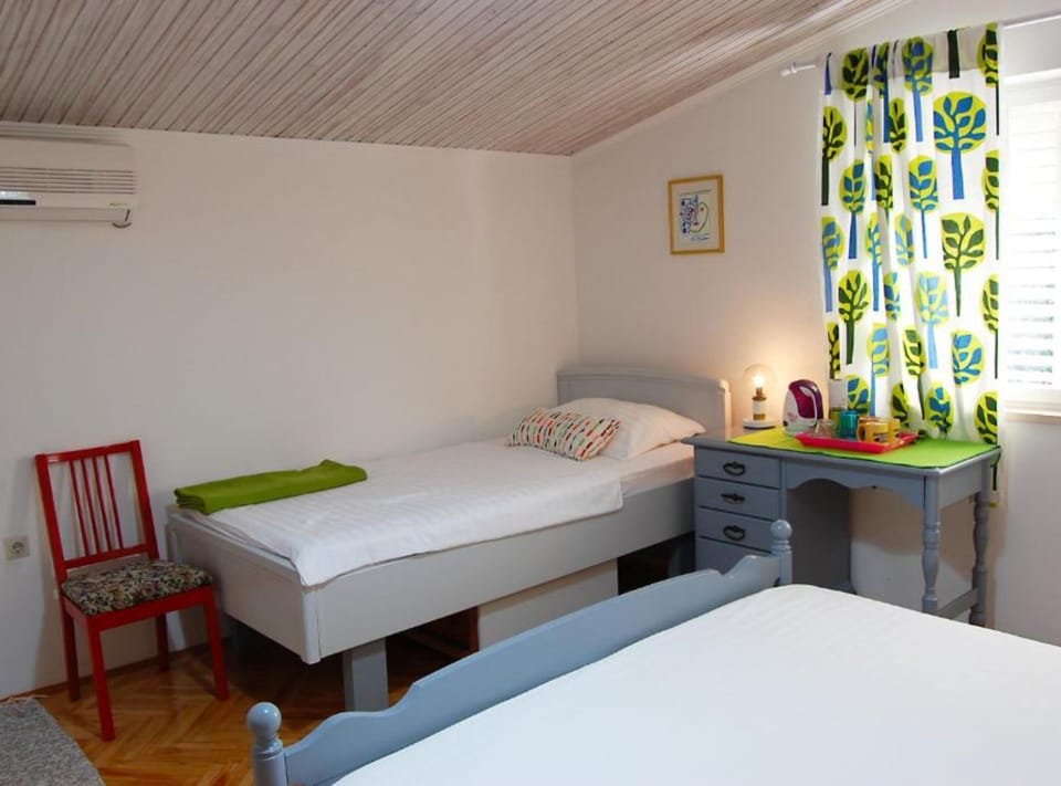Apartment (One Bedroom Apartment with Terrace) | 1 bedroom, soundproofing