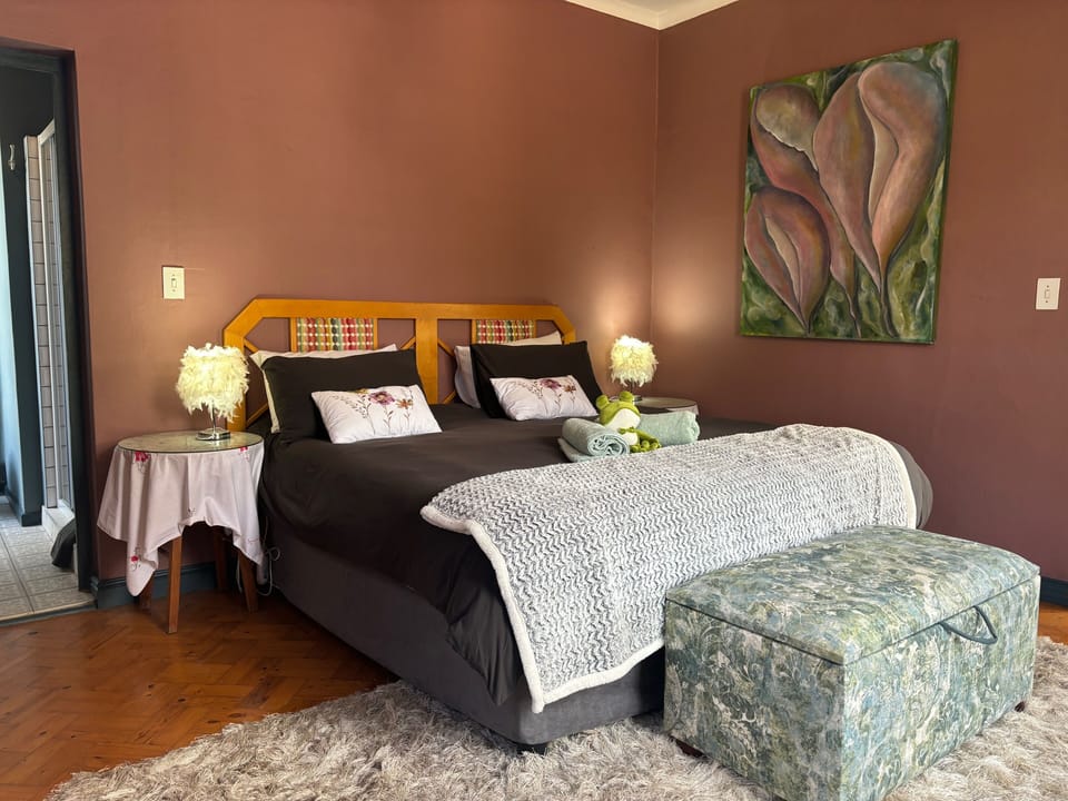 Deluxe Villa, Garden View | 8 bedrooms, iron/ironing board, free WiFi