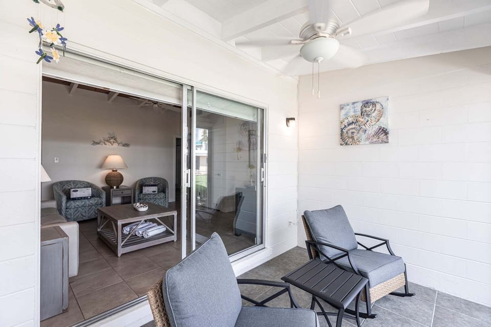 13 Screened Lanai
