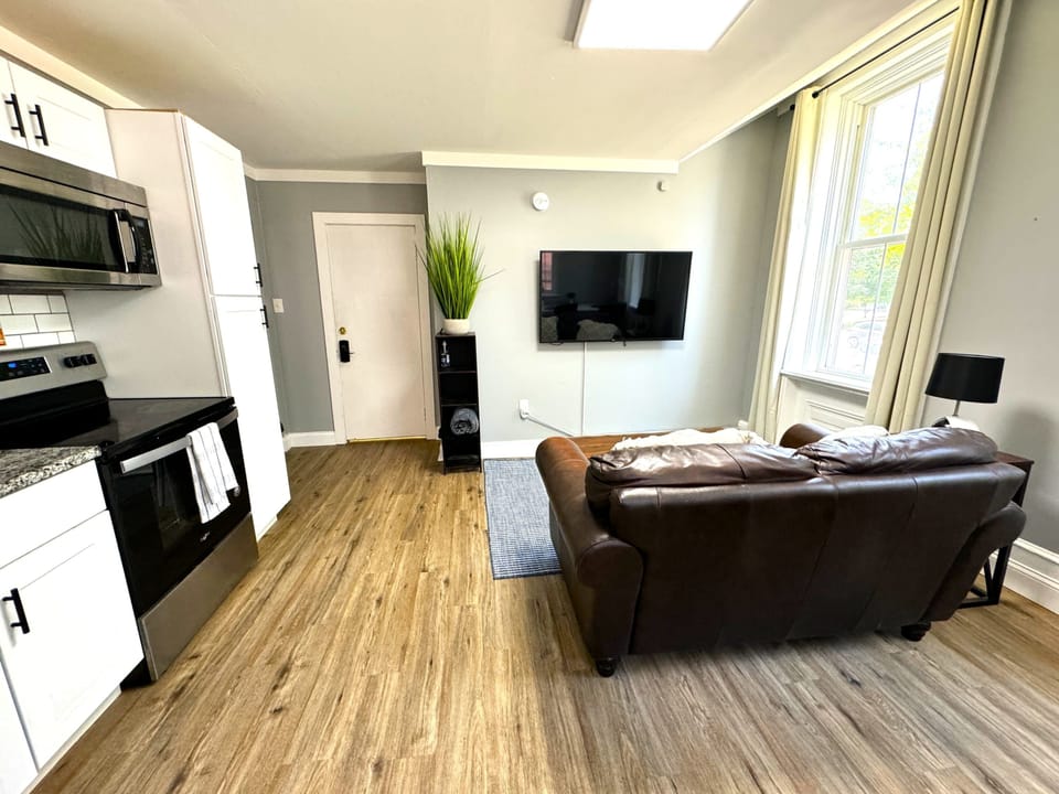 House | 1 bedroom