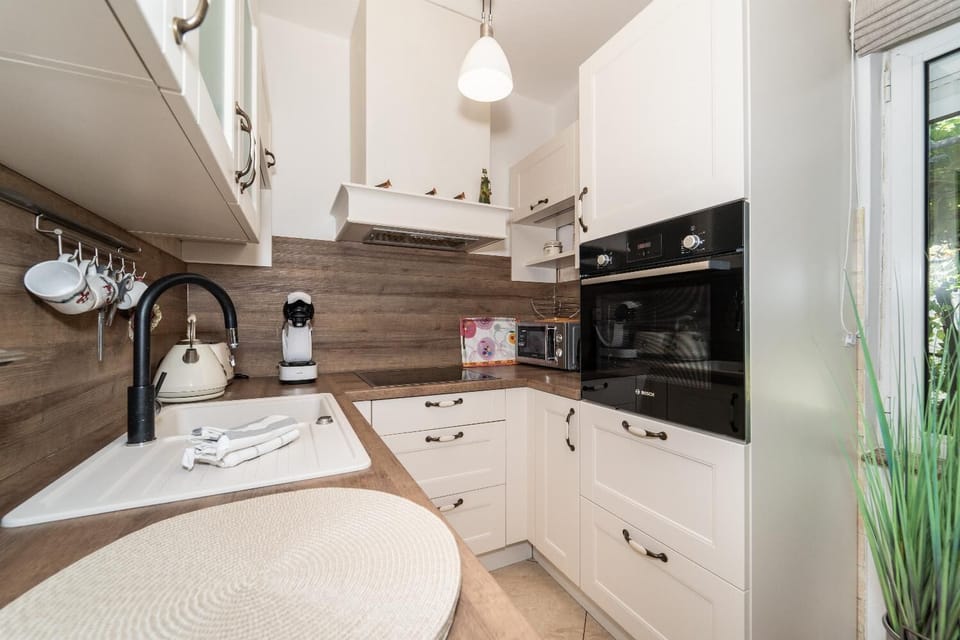Equipped kitchen