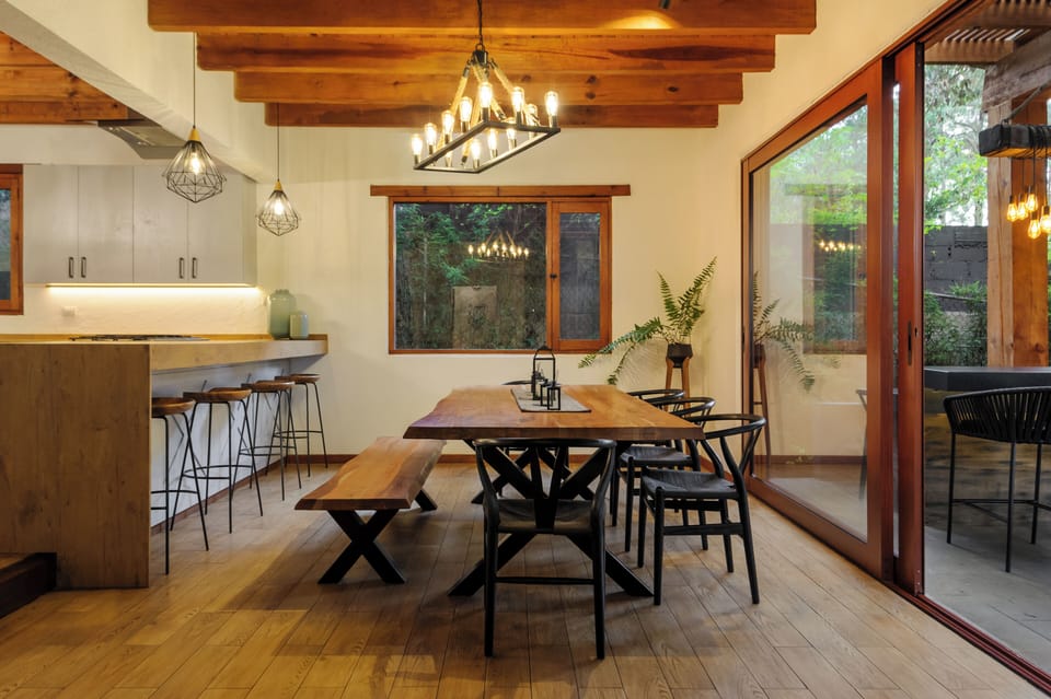 Family House, Mountain View | Dining room
