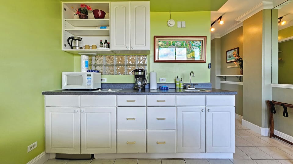 Kitchenette