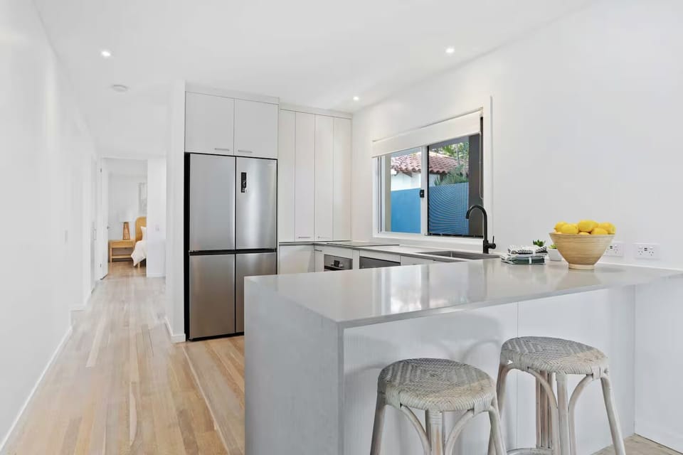 Apartment, 3 Bedrooms, Ocean View | Private kitchen | Full-size fridge, microwave, electric kettle, toaster