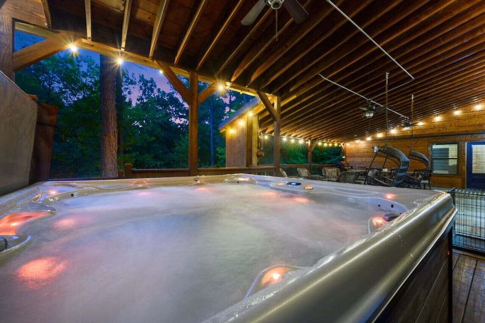 Bubbles, warmth, and starry skies—pure bliss in the hot tub.