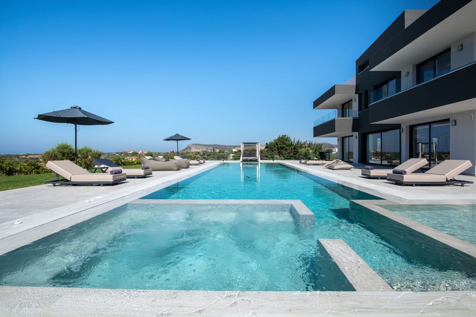  Indulge in the epitome of luxury and sophistication.