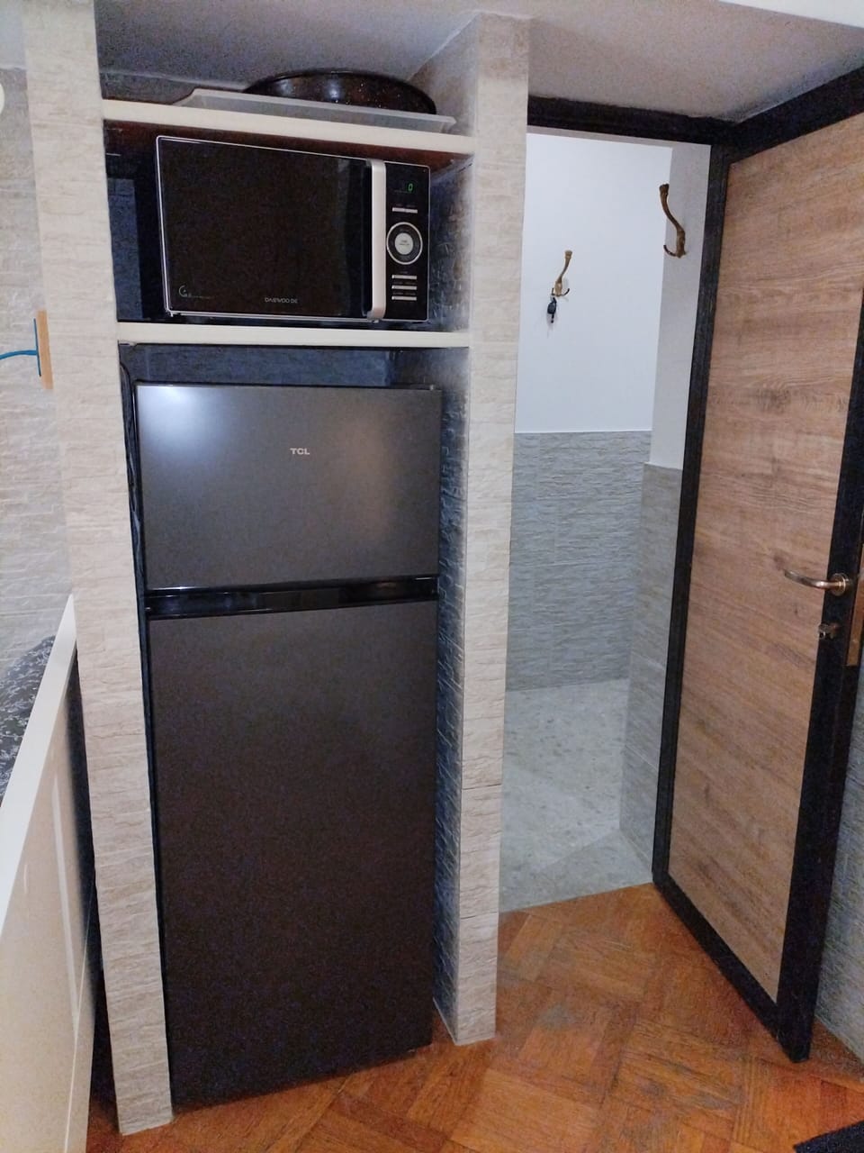 Apartment, 3 Bedrooms, Smoking, Balcony | Interior
