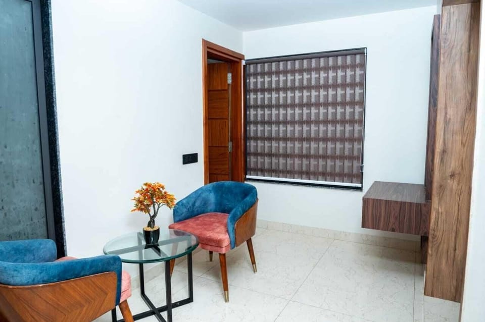 Premium Room | Minibar, desk, laptop workspace, free WiFi