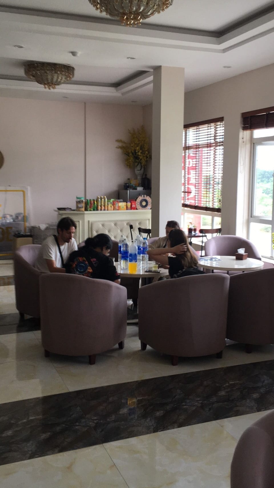 Coffee shop