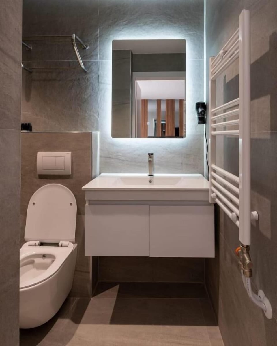Standard Double Room, Balcony | Bathroom | Designer toiletries, hair dryer, towels, soap
