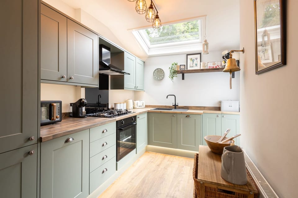 House | 3 bedrooms, iron/ironing board