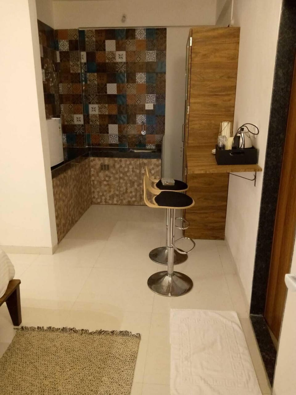 Resort Room with Bath Tub | WiFi (free)