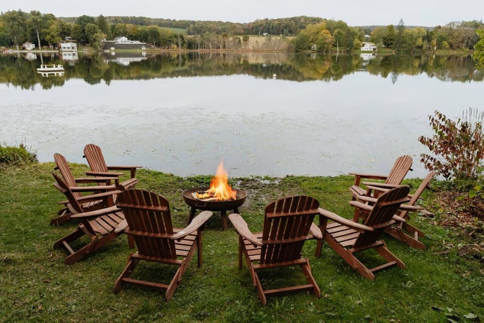 Gather around the firepit for unforgettable evenings under the stars.