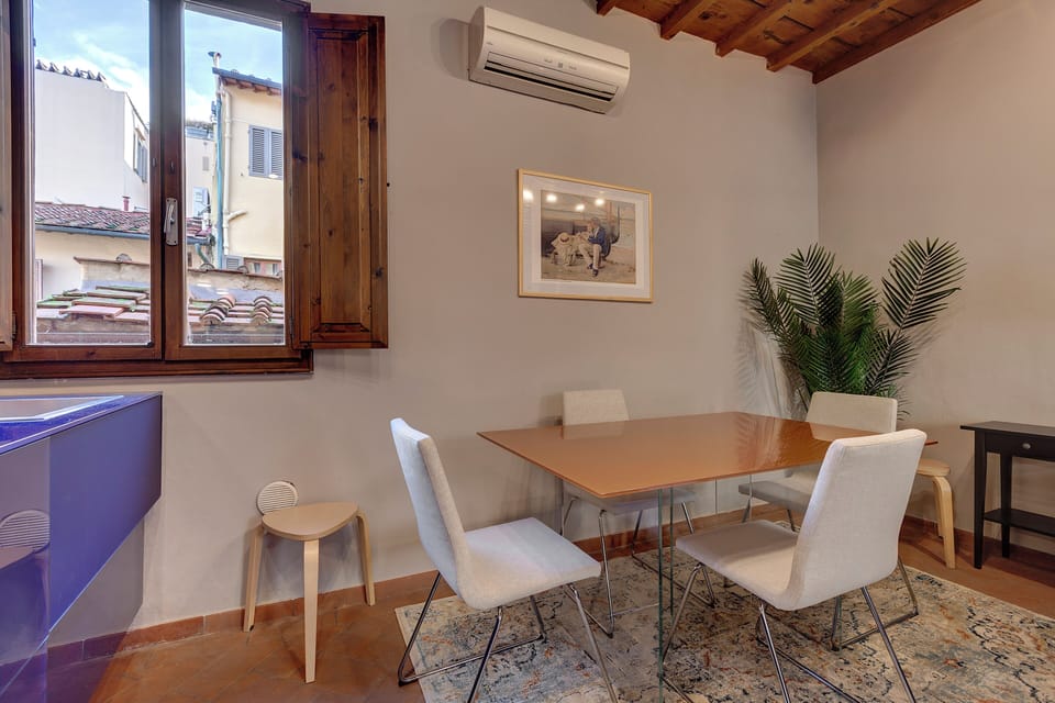 Apartment | Dining room