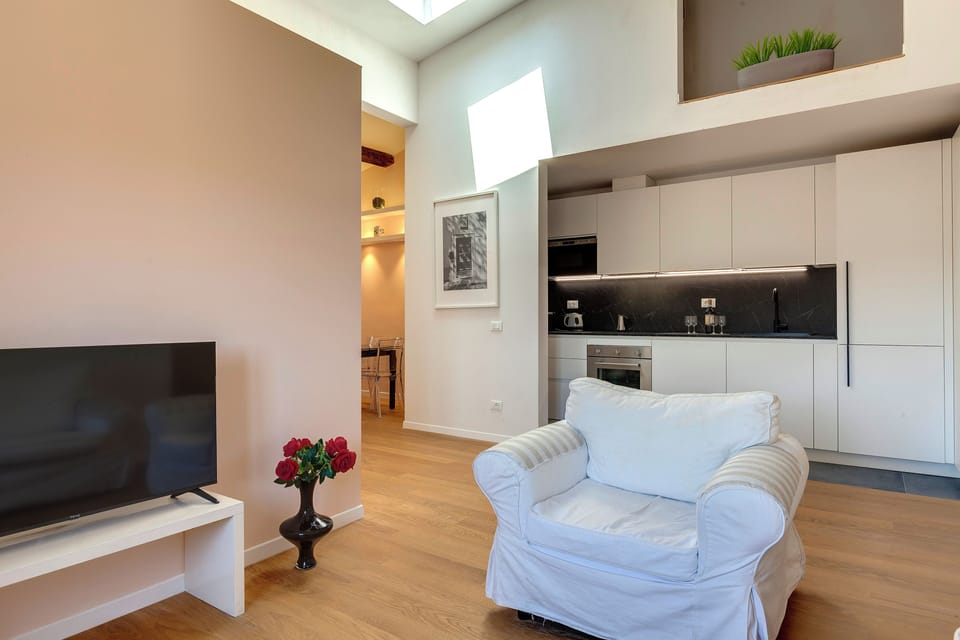 Apartment | Living area | 40-inch flat-screen TV with digital channels