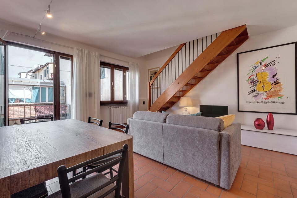 Apartment | Living area | Flat-screen TV
