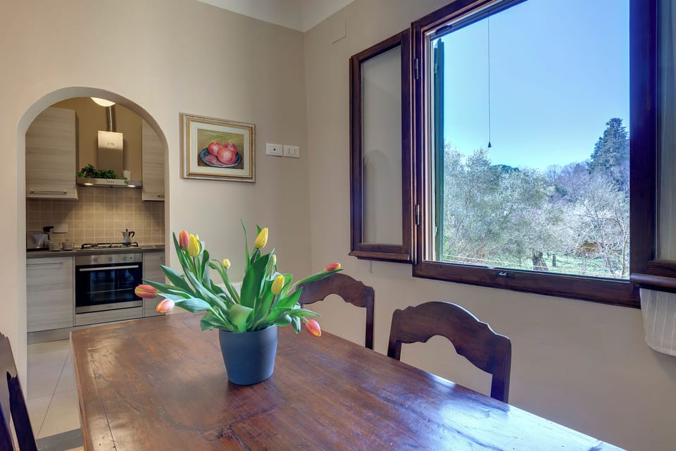 Apartment | Dining room