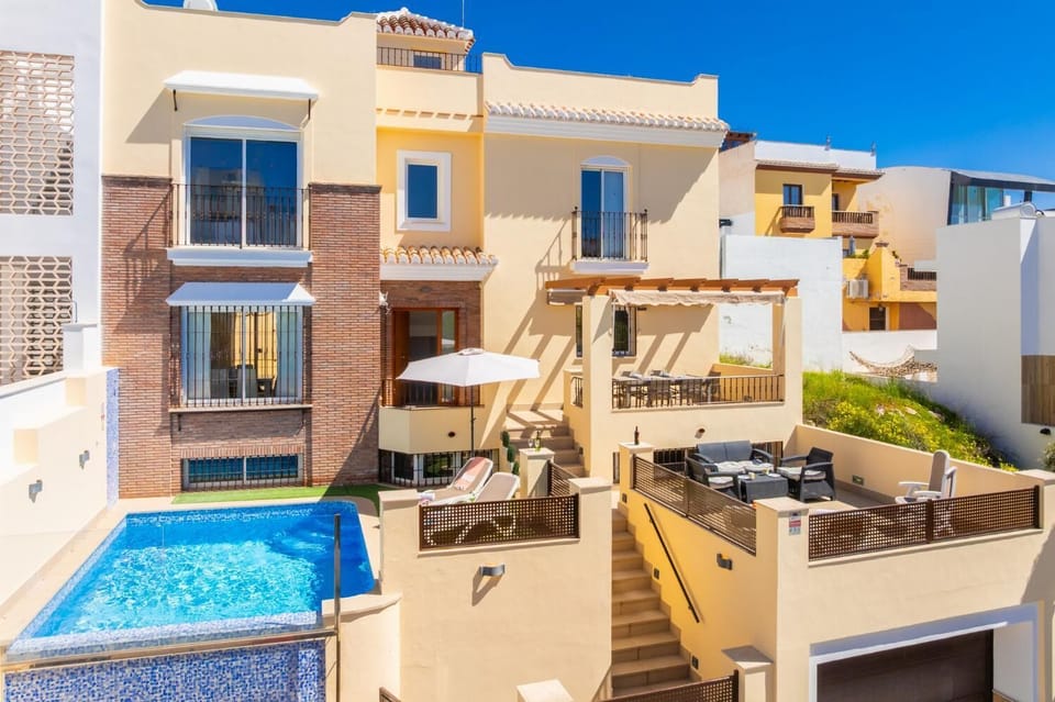 Beautiful villa with private pool and terrace