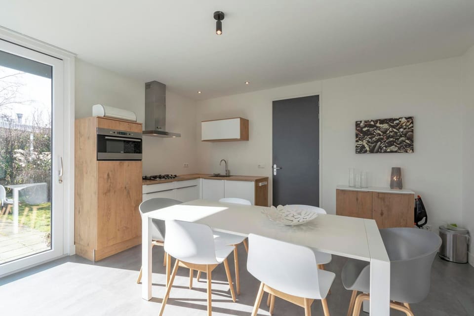 House | Dining