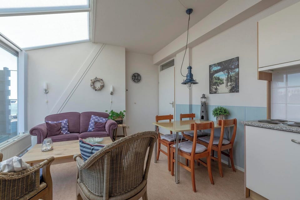 Apartment | Living room