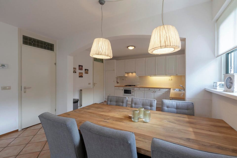 Villa | Dining
