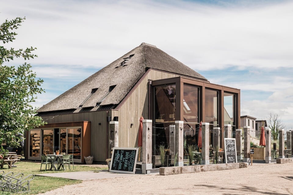 Tent | Exterior