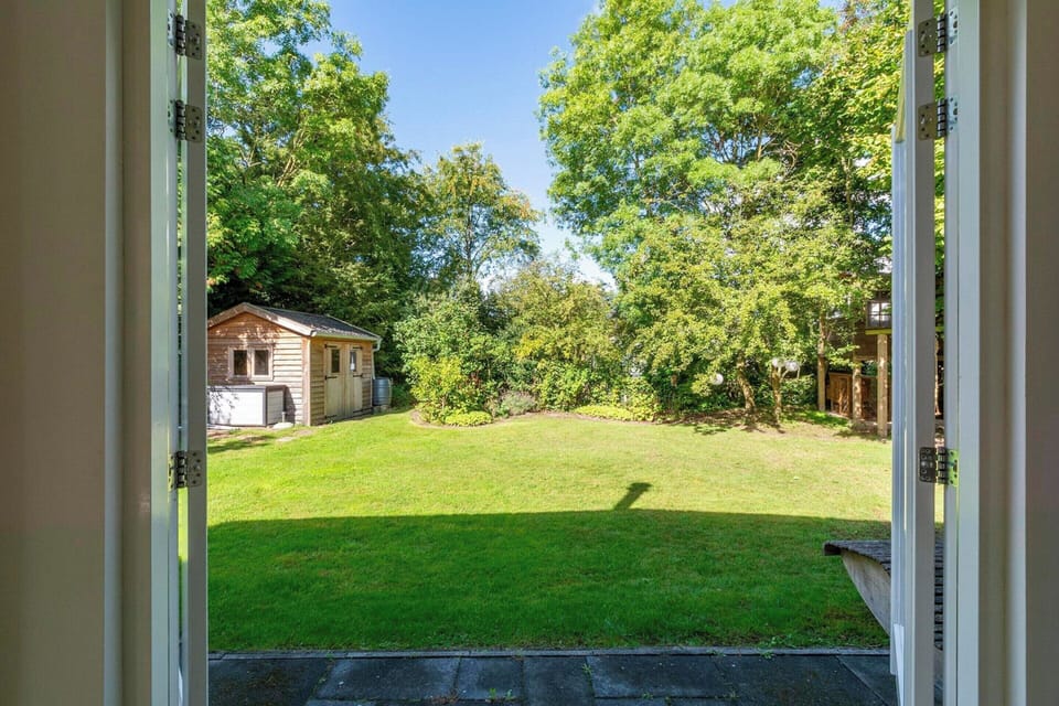 Bungalow | Garden