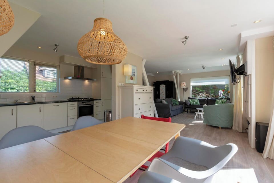 House | Dining