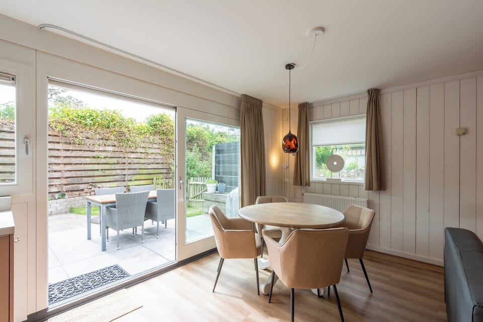 House | Dining