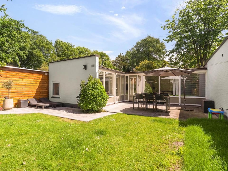 Bungalow | Exterior