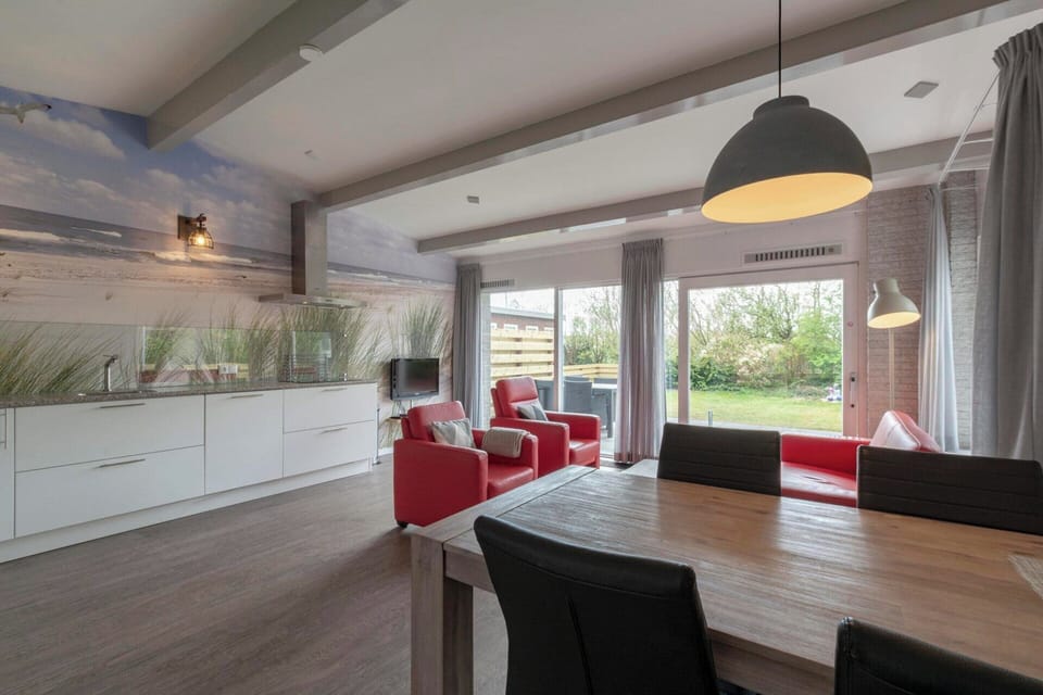 House | Dining