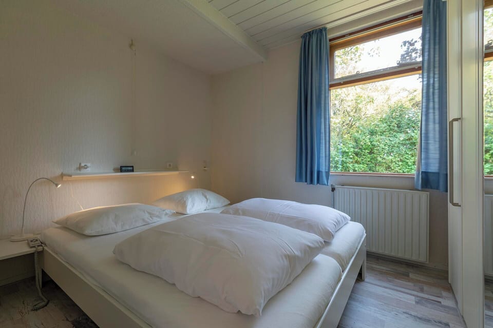 Eureka 78 Bungalow With Enclosed Garden House in North Holland (province)