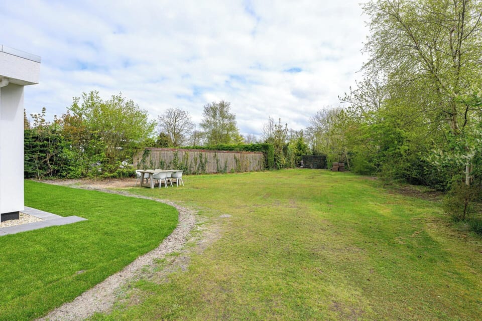Bungalow | Garden
