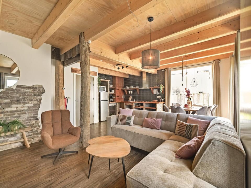 Apartment | Living room