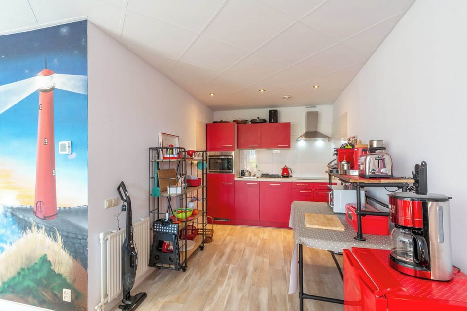 Apartment | Private kitchen | Electric kettle